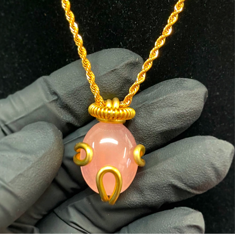 Rose 🌹 Quartz 18inches